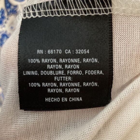 ANTHROPOLOGIE Elevenses Basia Blue Printed Long Sleeve Romper Size Small - Picture 10 of 10